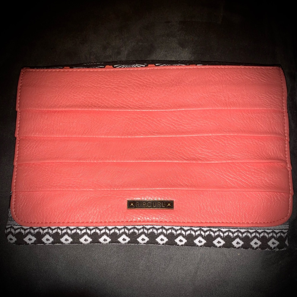 Ripcurl clutch
